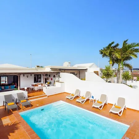 Cielos By *