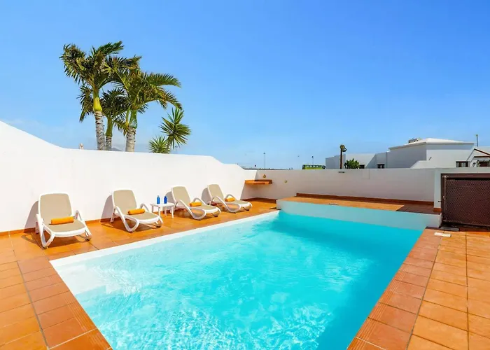 Villa Cielos By *